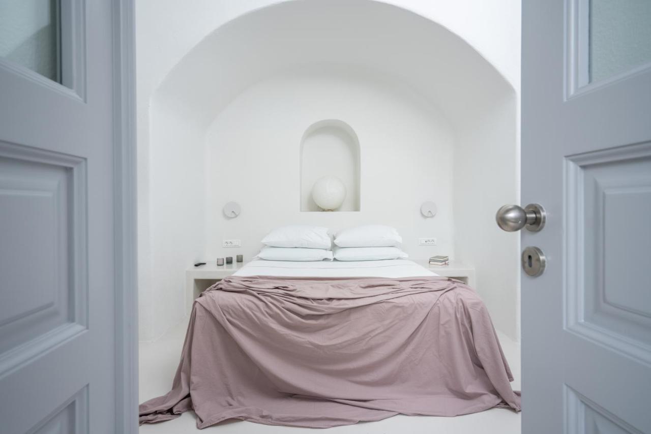 Inspire Santorini Luxury Villas Fira  Exterior photo